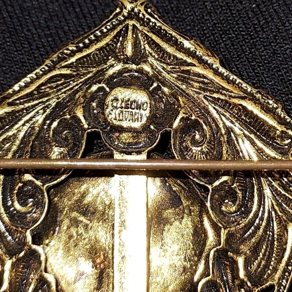 Vintage 40"s brass and glass face cuckoo clock Brooch pin Czech Slovakic - Picture 6 of 10